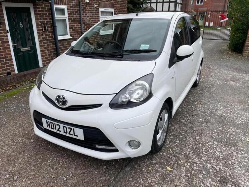 TOYOTA AYGO
